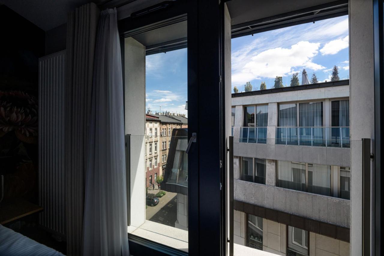 Aparthotel Inspire Miodova Residence Краков Экстерьер фото